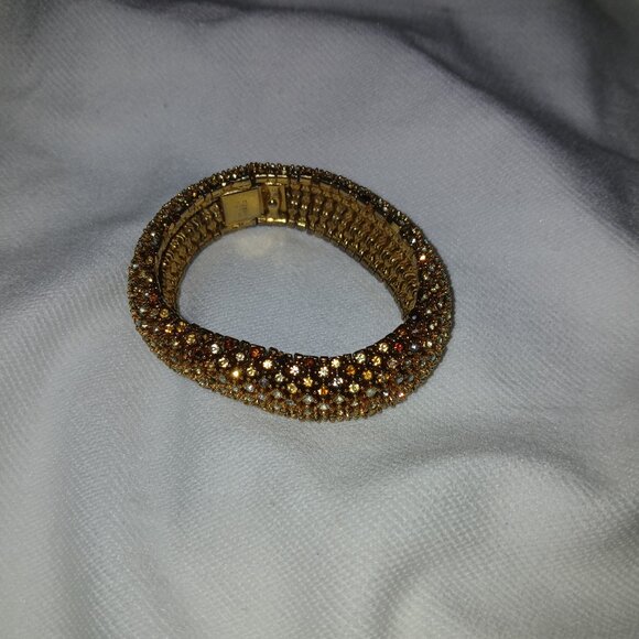 Jewelry (Bracelet,Necklace 1/2) - Picture 2 of 4